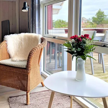 3 Bedroom Beautiful In Hébergement de vacances Blåvand