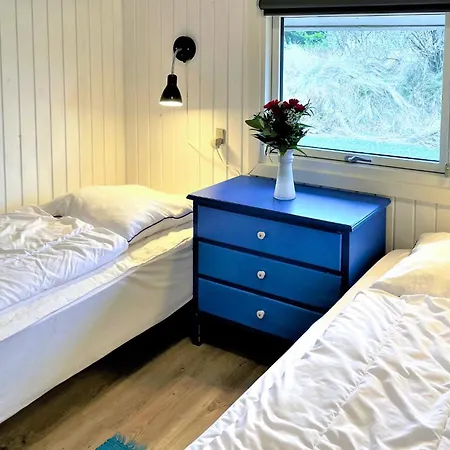 3 Bedroom Beautiful In Prázdninový dům