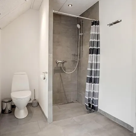 3 Bedroom Beautiful In Hébergement de vacances Blåvand
