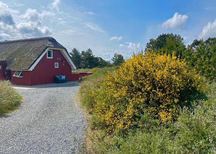 3 Bedroom Beautiful In * 布拉万德